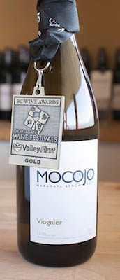 mocojo-winery-viognier-2014-bottle